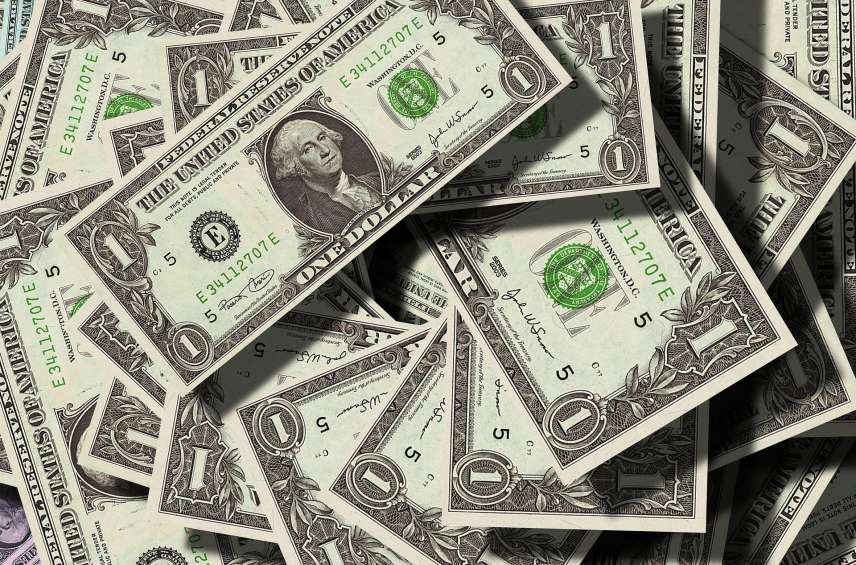 Dolar yükselmeye devam ediyor