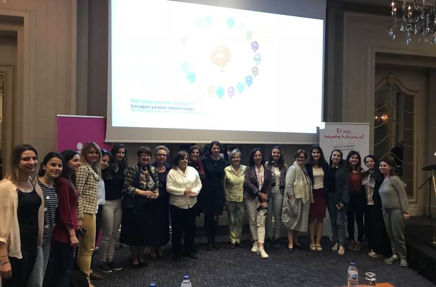 Uzmanlar çocuk istismarı için toplandı